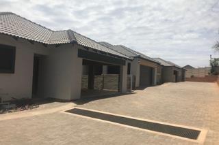 Listing number: P24-116328633, Image number: 2