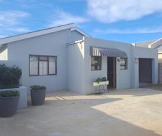 House for sale in Somerset Park