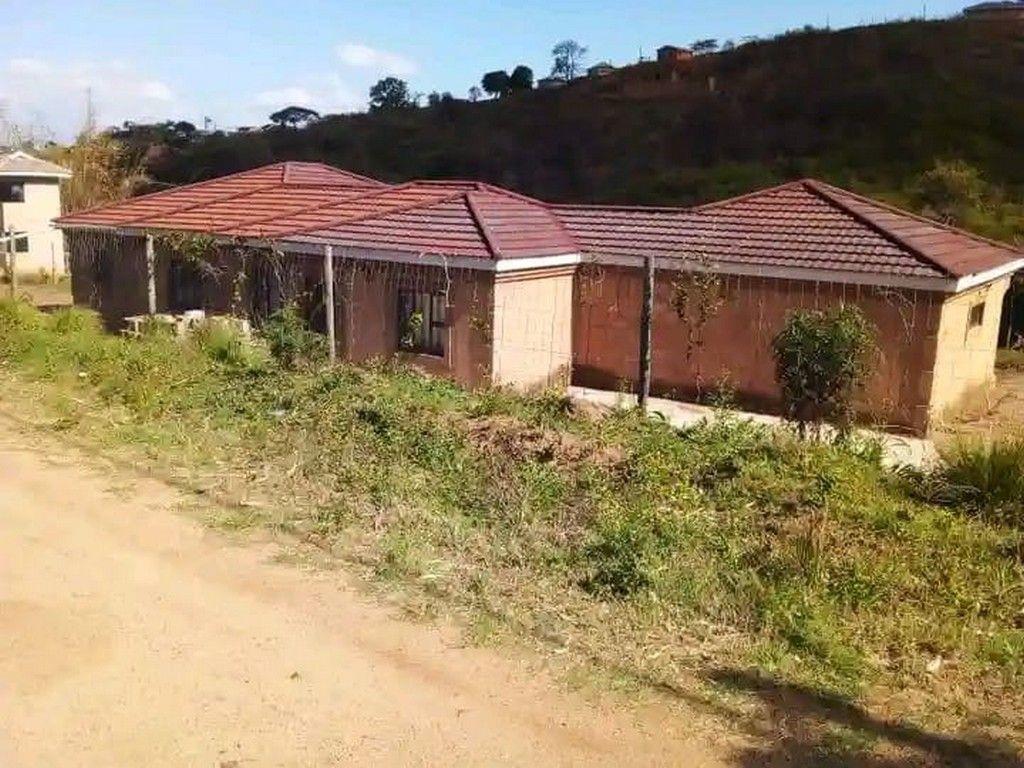 3 Bedroom House for sale in Inanda - P24-116338401