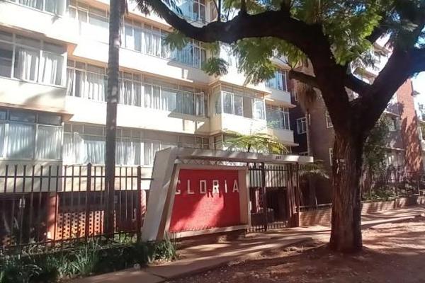 1-Bedroom Unit with Sunroom – Prime Location

Located on the 4th floor, this ...