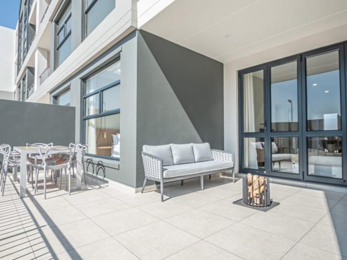 2 Bedroom Apartment / Flat for Sale in Greenstone Ridge