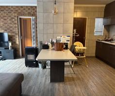 Townhouse for sale in Vanderbijlpark SW 5
