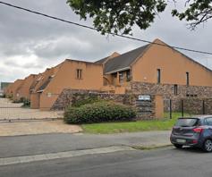 Townhouse for sale in Southernwood