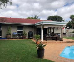 Townhouse for sale in Elarduspark