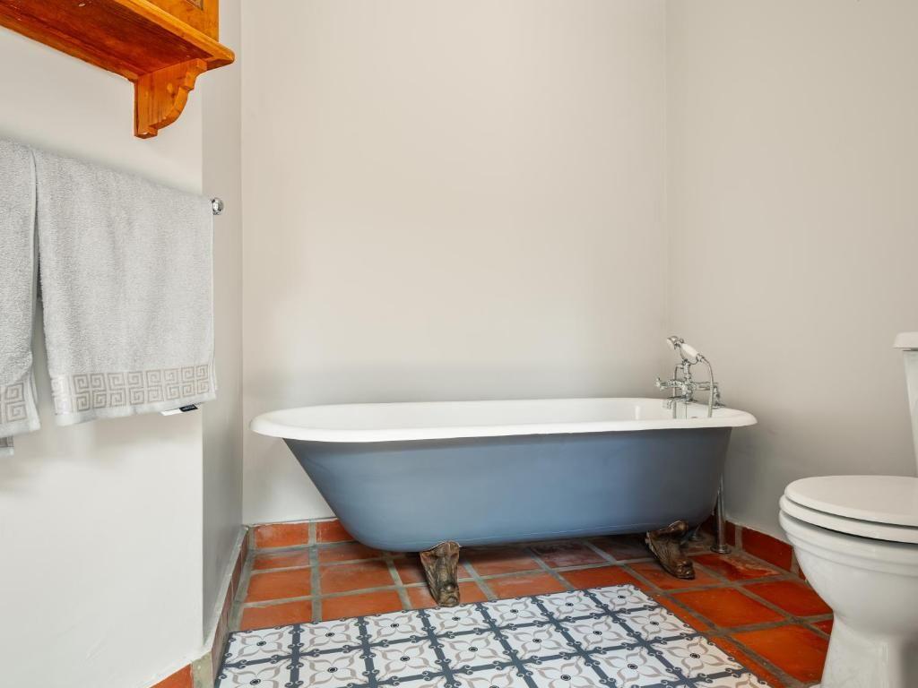 Photo of 4 Bedroom House to rent in Leisure Isle