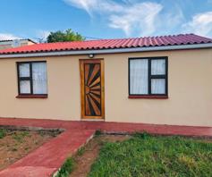 House for sale in Kwanobuhle