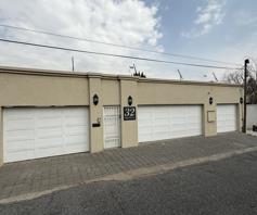 House for sale in Parktown North