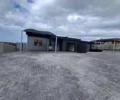 Townhouse for sale in Bergsig
