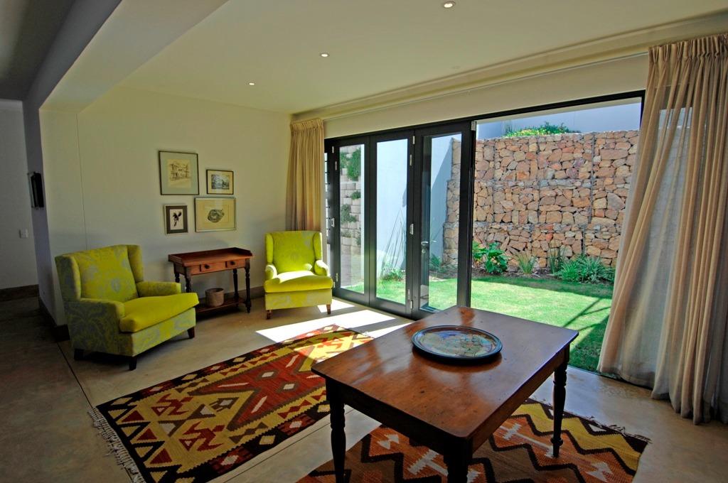 Photo of 5 Bedroom House to rent in Robberg Beach
