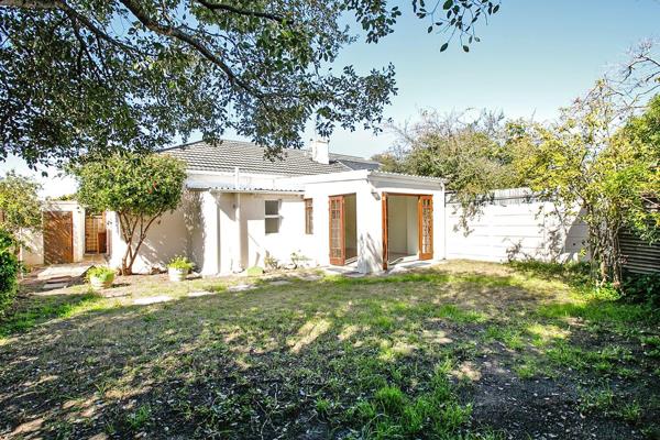 This charming 1940&#39;s home has been given a stylish modern-day makeover, blending its ...