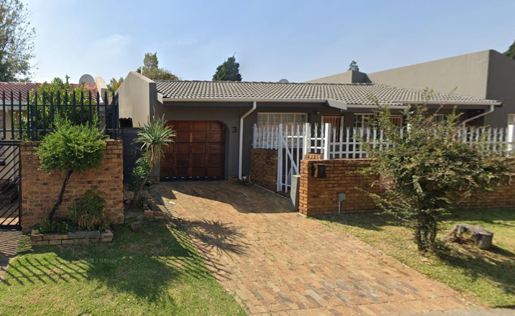 3 Bedroom House for sale in Mulbarton - 3 Lanzerac Place - P24-116363329