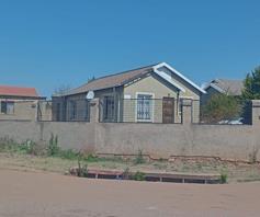 House for sale in Mahube Valley