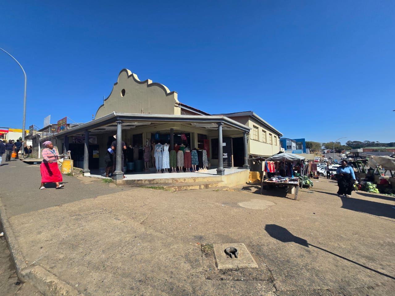 Commercial property for sale in Melmoth - P24-116370800