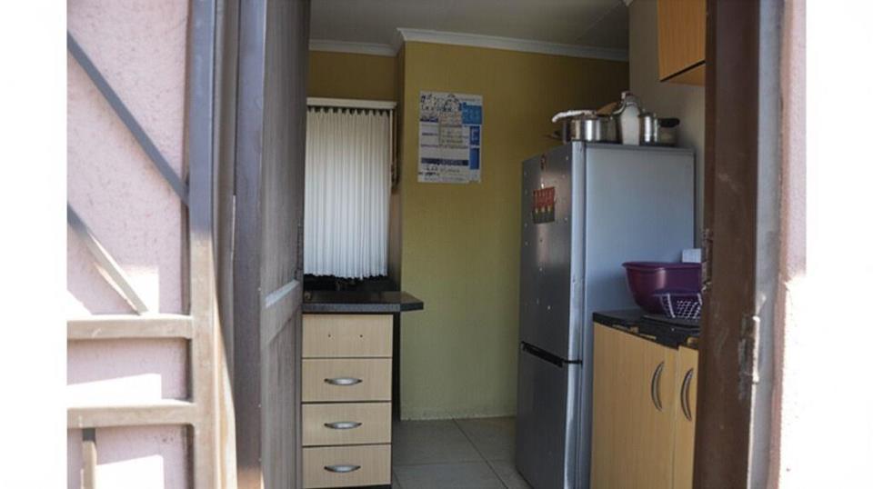 3 Bedroom House for sale in Rabie Ridge - P24-116362996