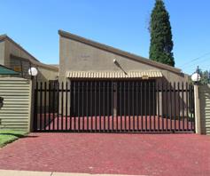 House for sale in Brackendowns