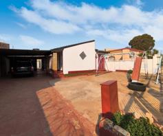 House for sale in Lenasia