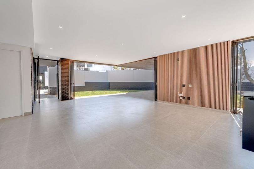 Listing number: P24-117141946, Image number: 3, Image