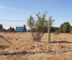 Vacant Land / Plot for sale in Marabeth