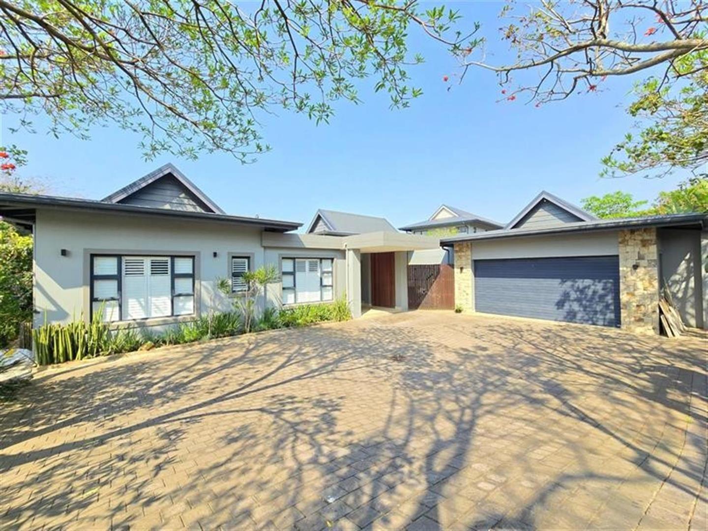 4 Bedroom House for sale in Simbithi Eco Estate - P24-116386670