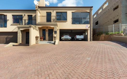3 Bedroom House for sale in Island View