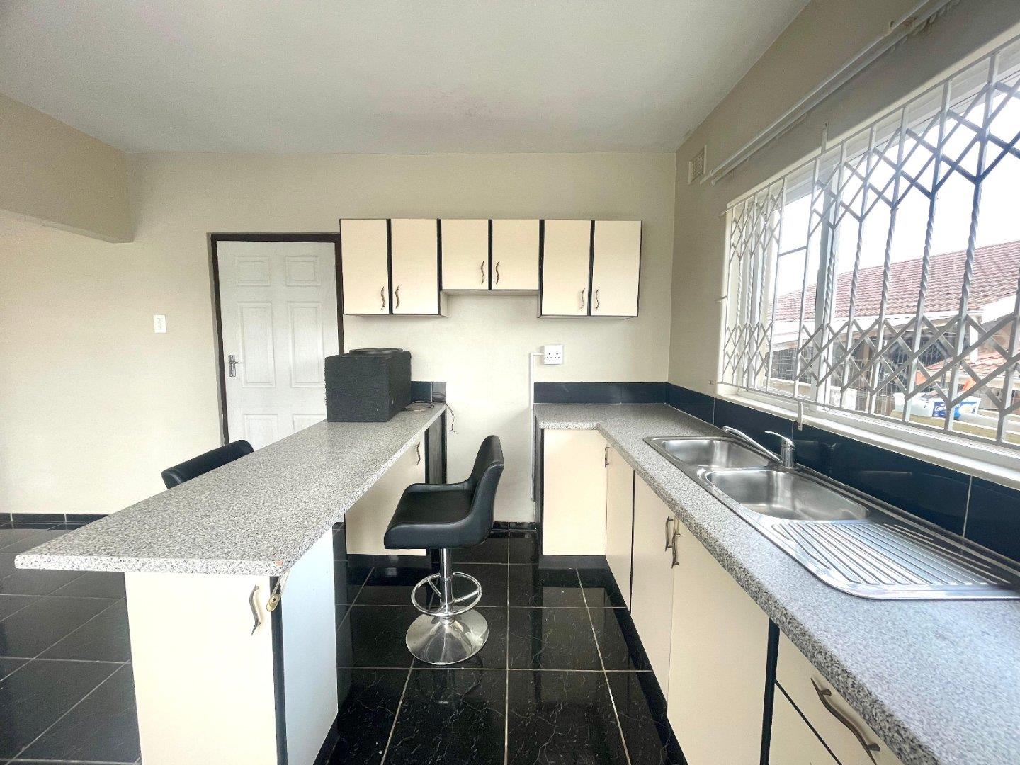 Palmiet, Durban Property Apartments flats to rent in Palmiet