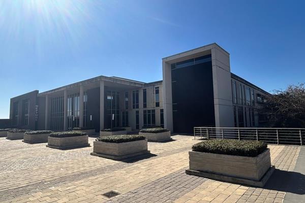 A 4046m&#178; office building is available to let in Gijima Office Park, located within ...