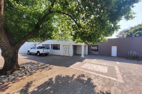 For sale at R2.9 million excluding VAT, this well-positioned property at 91 Monument ...