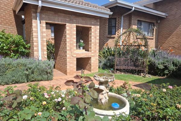 Step into safety, security and peace of mind! In this retirements estate, you will be met with friendly faces, beautiful gardens in ...