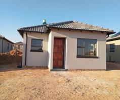 House for sale in Soshanguve VV