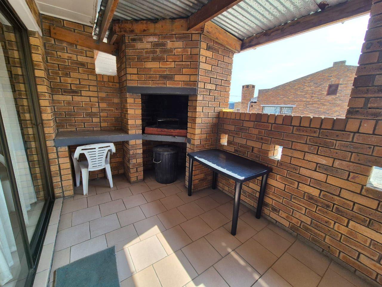 Photo of 11 Bedroom House for sale in Lamberts Bay