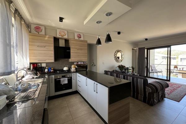 Lovely 2 bedroom second floor apartment with 2 bathrooms to rent in Xanadu with beautiful modern finishes. Spacious living area and the ...