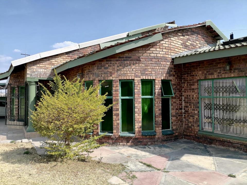 Listing number: P24-116412600, Image number: 1