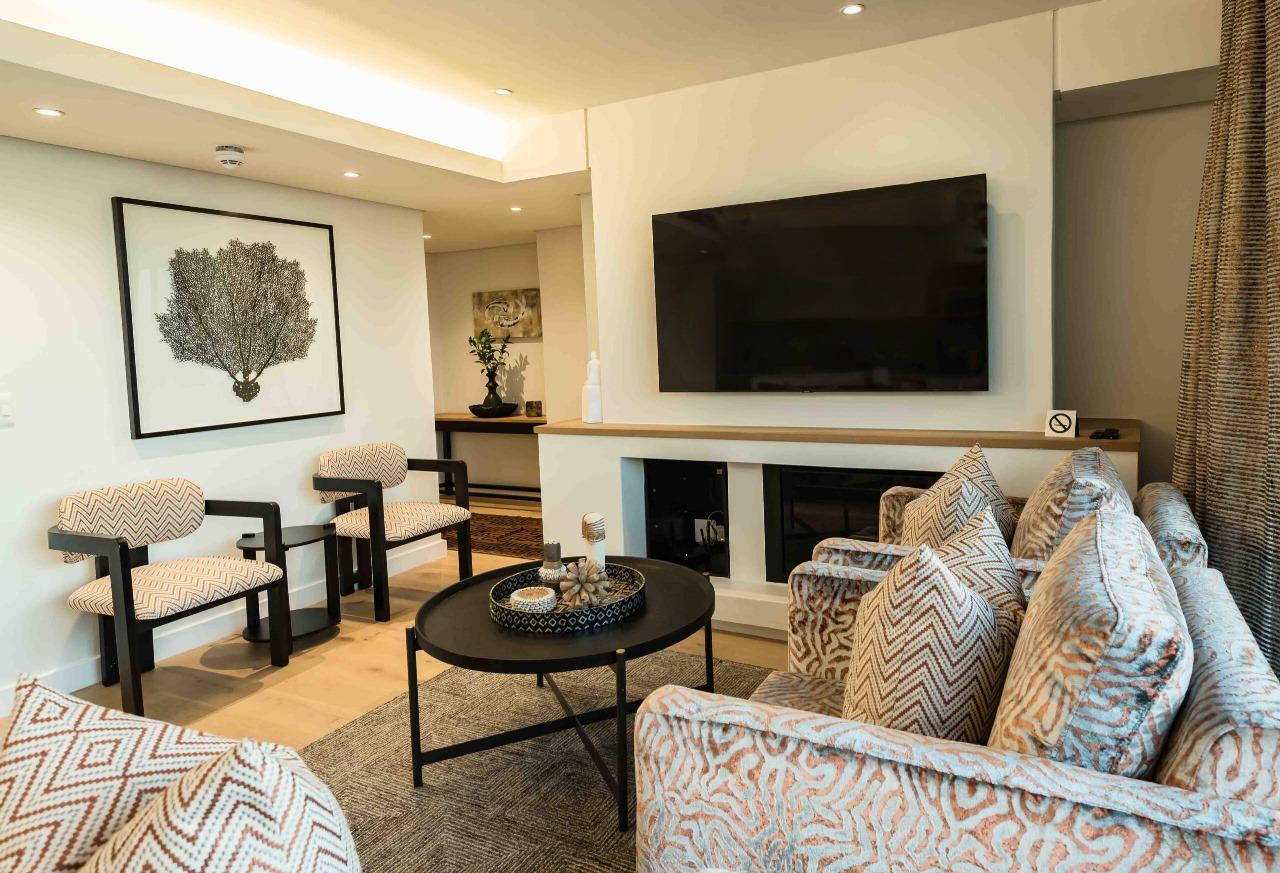 Photo of 2 Bedroom Apartment / flat to rent in Plettenberg Bay Central