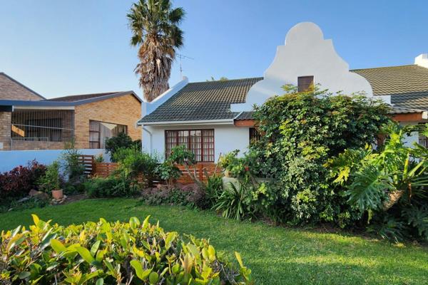 Welcome to your next chapter. A beautifully maintained 3-bedroom, 2-bathroom family haven that’s as fresh as your morning coffee and twice as comforting. 
This home is the definition of “no work needed” unless you count deciding where to place your furniture (and yes, the ...