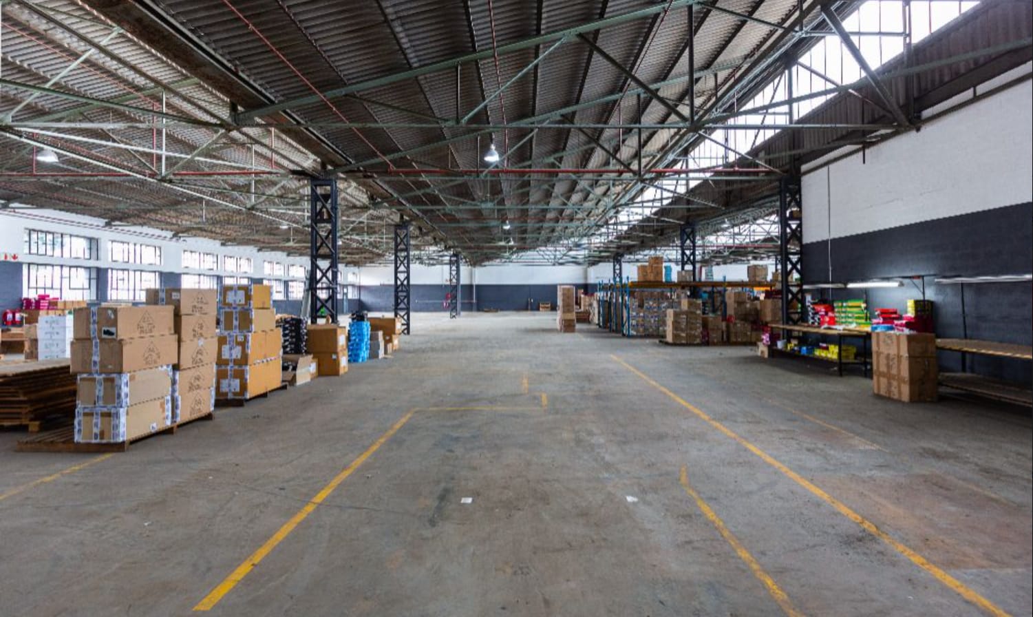 Industrial property to rent in Goodwood Central - 9 Jagger Works, 2 ...