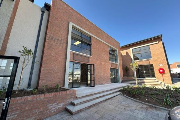 Modern Double-Storey Workspace in Prime Halfway House Location

This newly developed ...