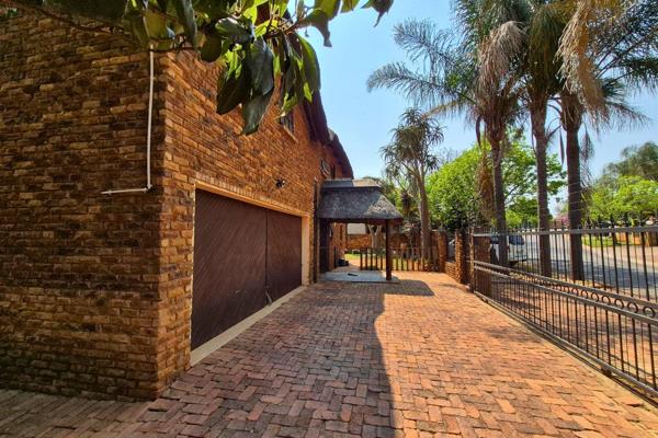 Step into the warmth and charm of this beautiful thatched family home in the heart of ...