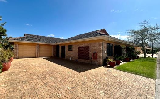 3 Bedroom House for sale in Heather Park