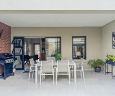 House for sale in Blue Hills