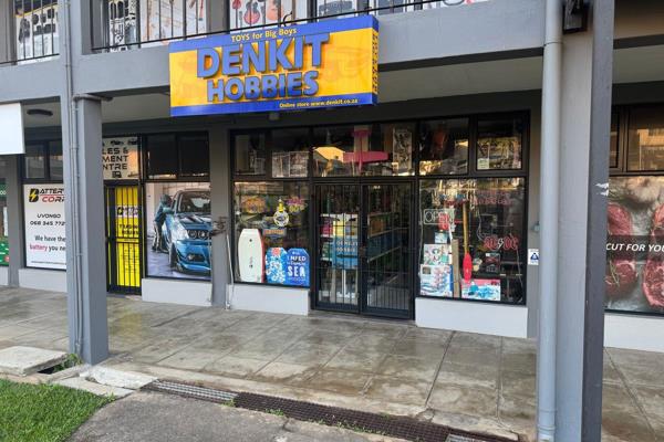 Are you looking for the ideal location to establish or grow your business? This 67m2 shop space in a newly renovated building offers an ...