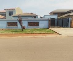 House for sale in Protea Glen