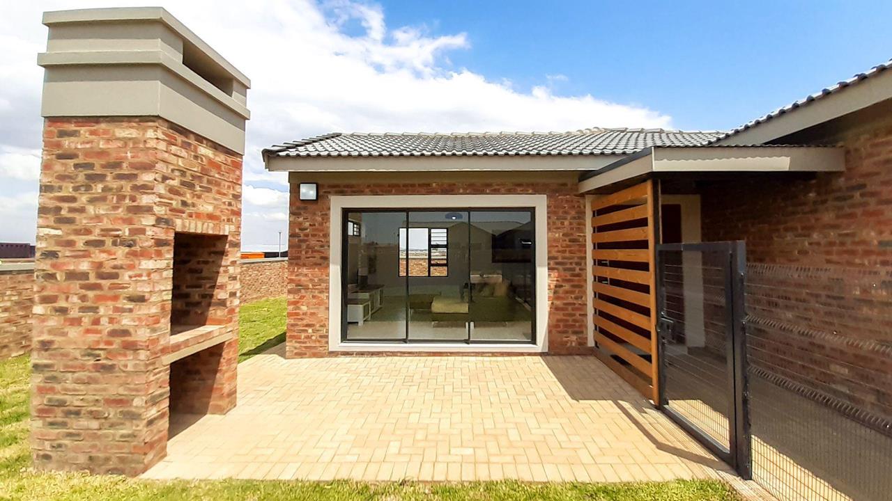 Listing number: P24-117233132, Image number: 1