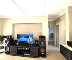 Townhouse for sale in Pretoria West