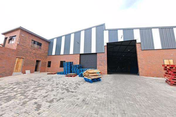 This immaculate 1512m2 free standing warehouse is located in the heart of Crown in close proximity to the major cash and carries in the area and the China Mall with good access onto the m1 and m2 highway allowing for quick and ...