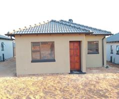 House for sale in Soshanguve VV