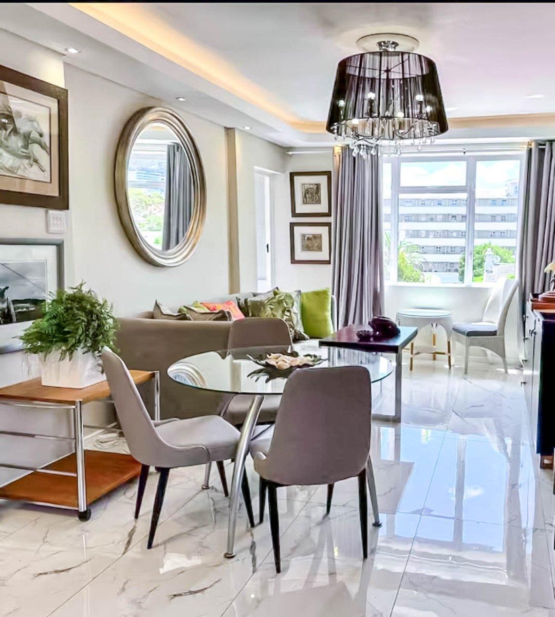 1 Bedroom Apartment / flat to rent in Sea Point