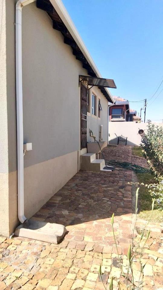 Listing number: P24-116692440, Image number: 3
