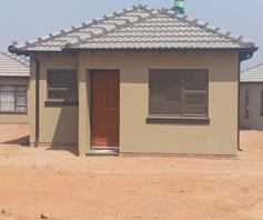 House for sale in Soshanguve VV