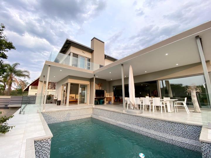 4 Bedroom House for sale in Silver Stream Estate - P24-111958714