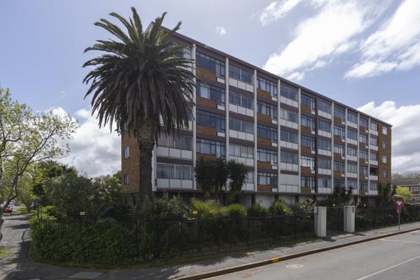 Investment Opportunity:   
Unlock the potential of this fantastic 82 sqm property ...